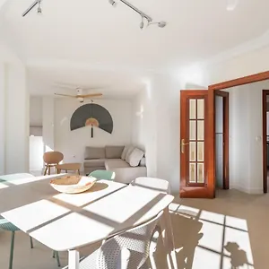 Amplio Apartamento Trinidad By Renthas Apartamento Málaga